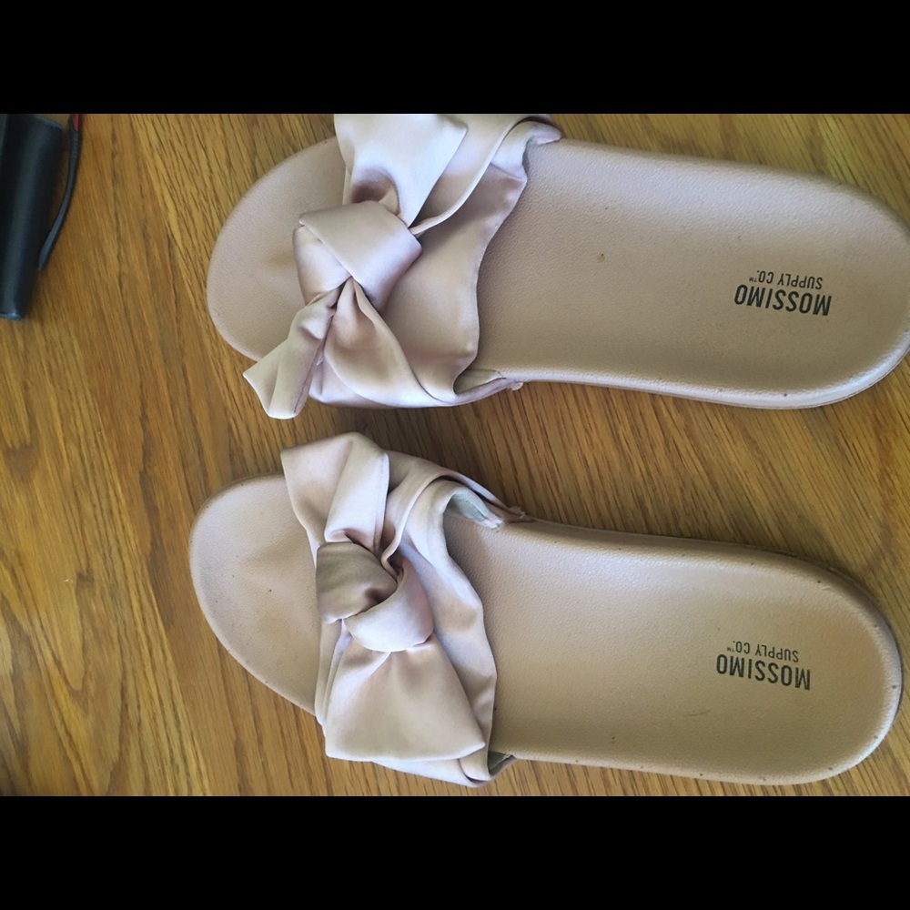 Ladies sandals